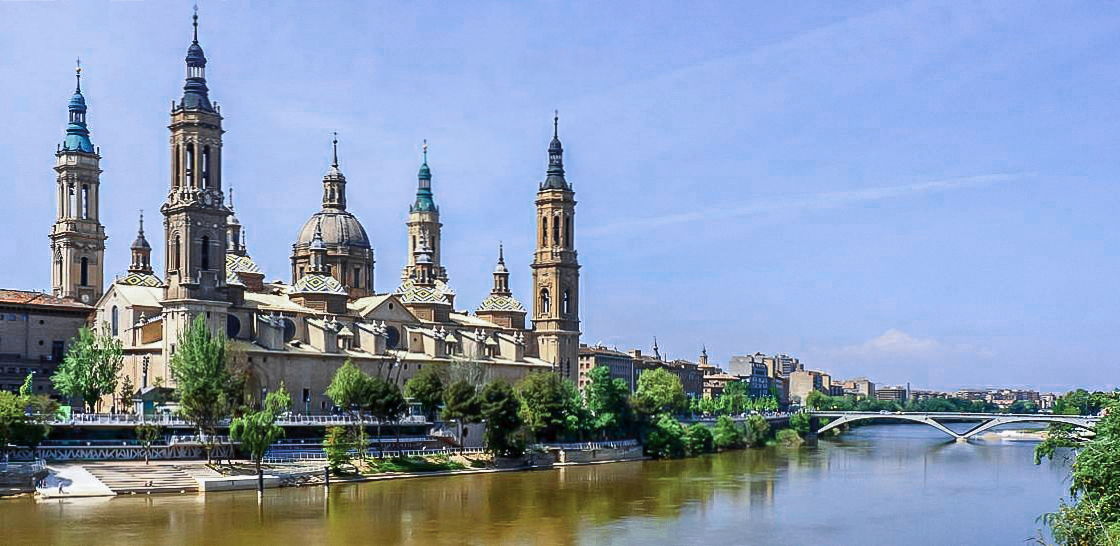 Vista de Zaragoza, España - Guía de viaje SpainRoutes